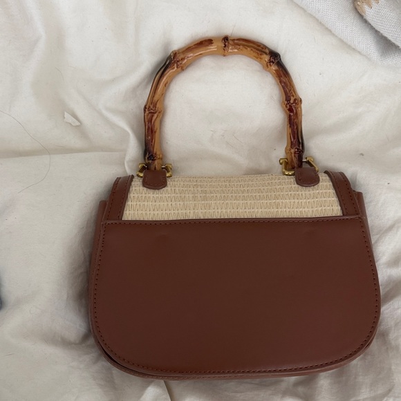 2 Chic Tan and Cream Shoulder Bag with Bamboo Handle. One denim. - Picture 2 of 4